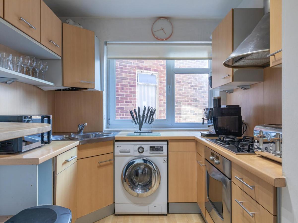 Park View - Modern - Parking Apartment Brighton Екстериор снимка