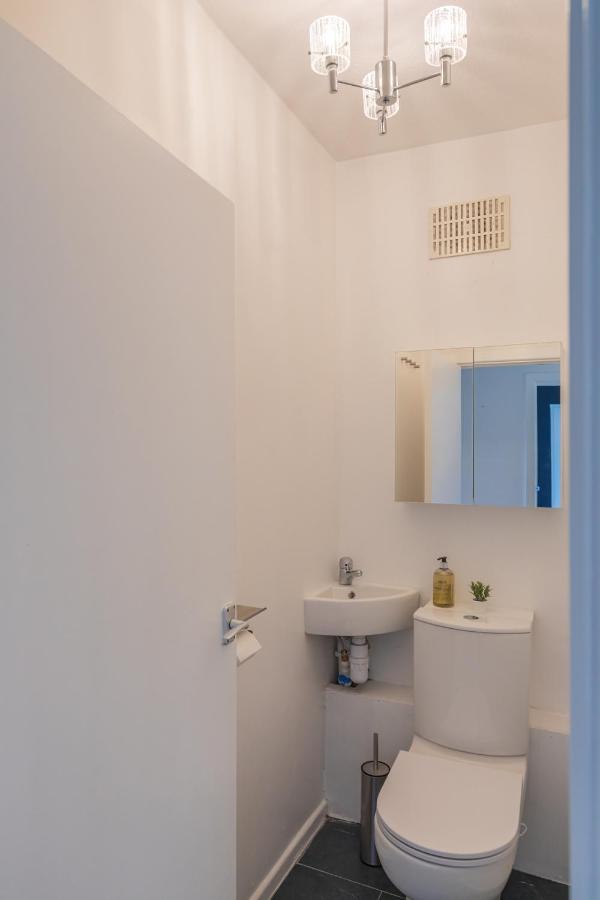 Park View - Modern - Parking Apartment Brighton Екстериор снимка