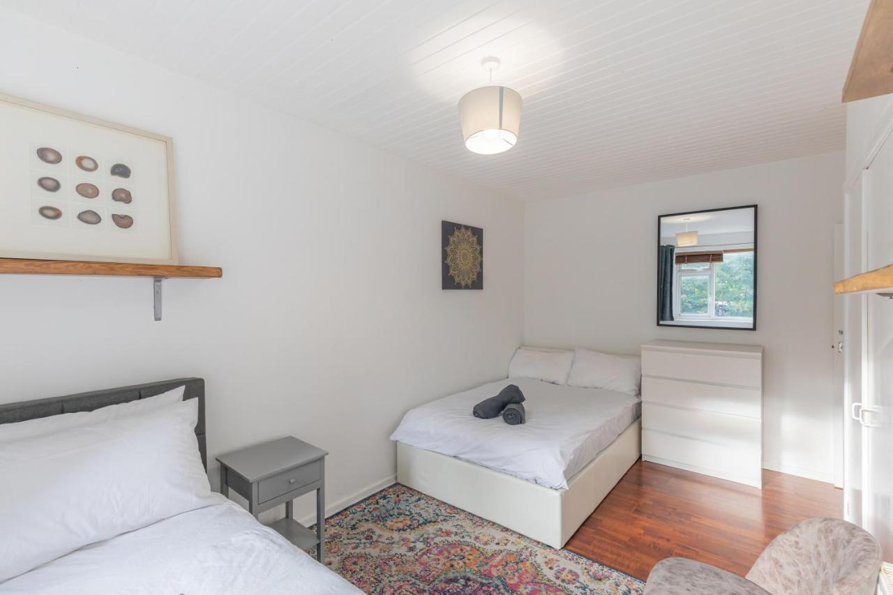 Park View - Modern - Parking Apartment Brighton Екстериор снимка